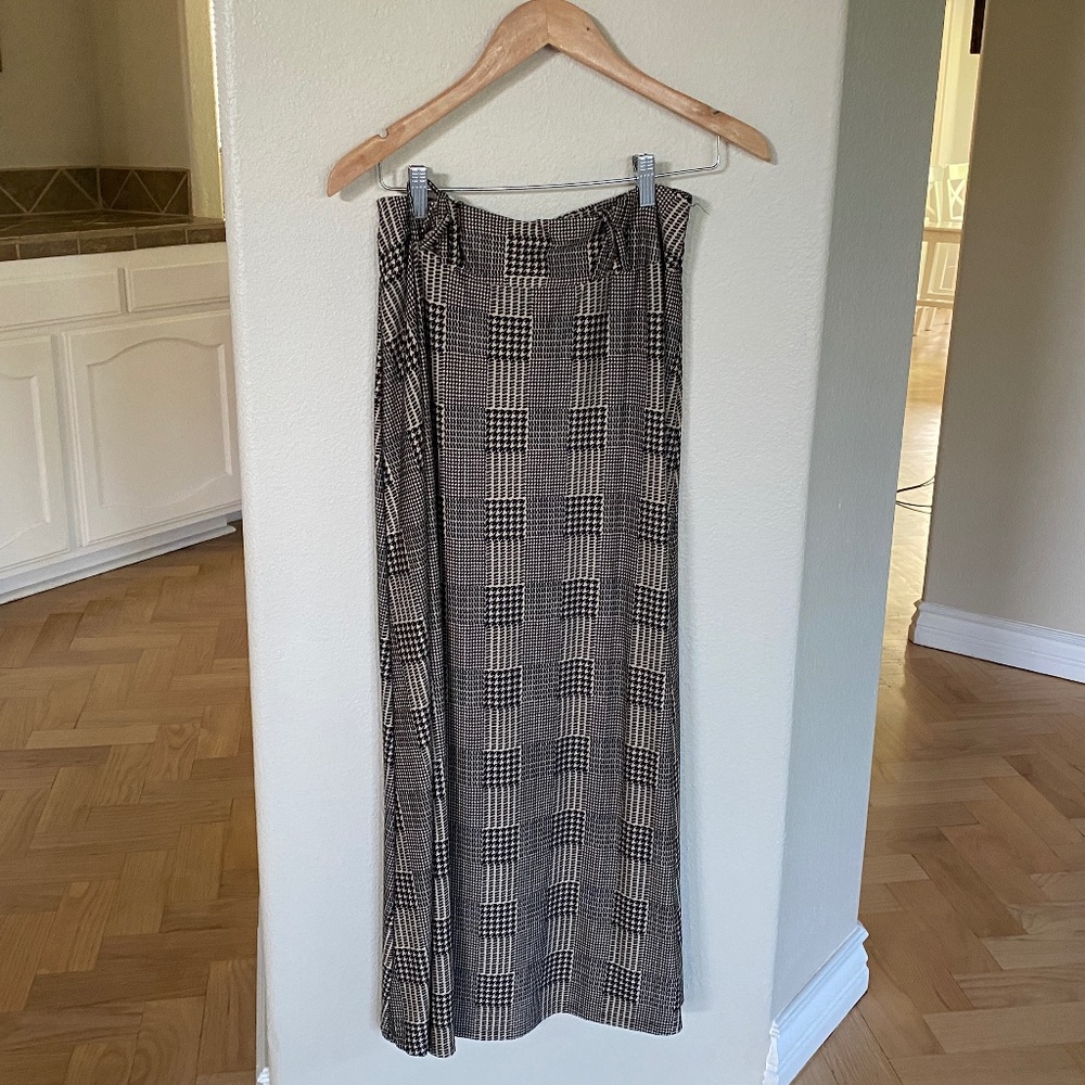 Robert Louis Maxi Skirt - Medium. Black and cream herringbone/plaid.